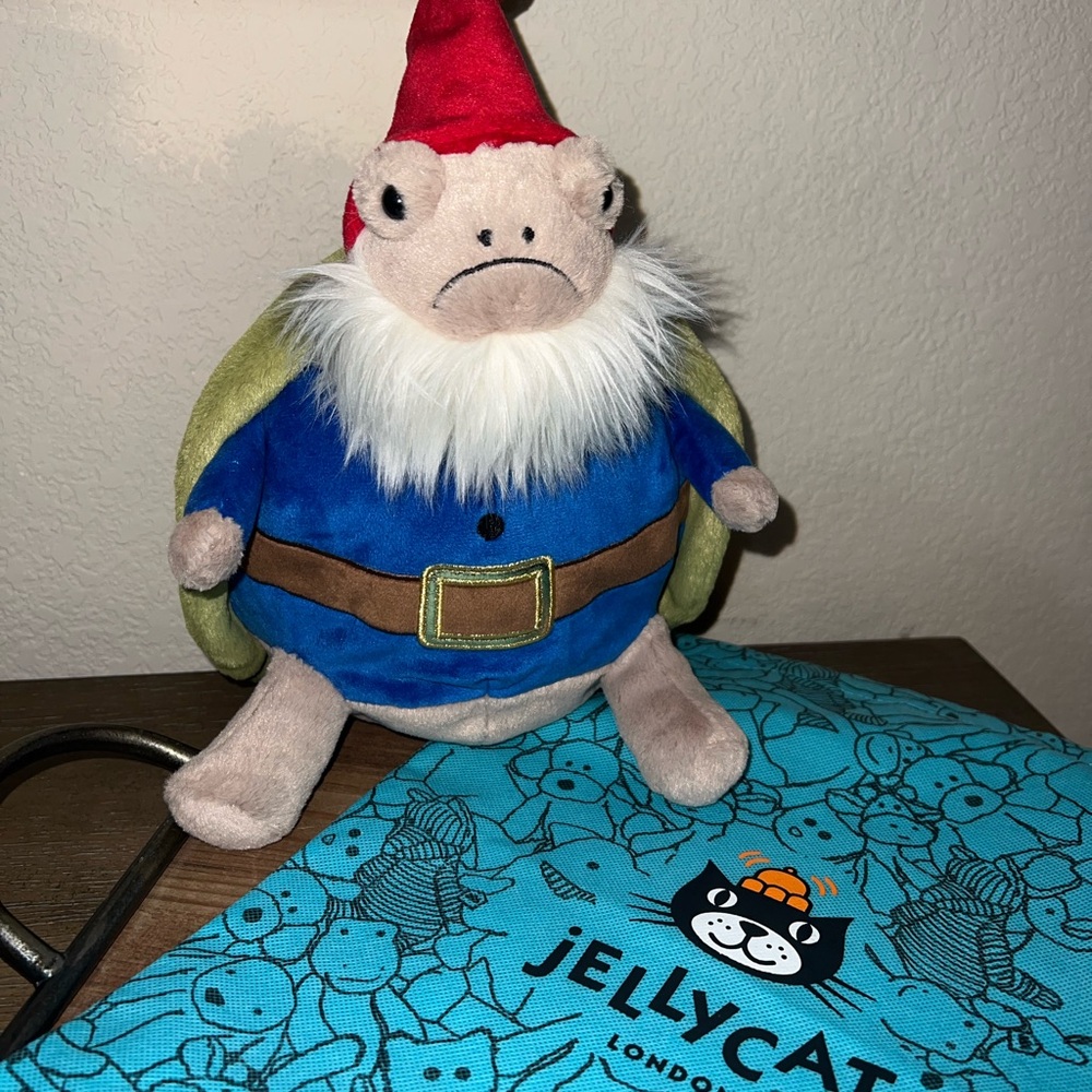 Retired NWT Timmy Turtle 'Garden Gnome'